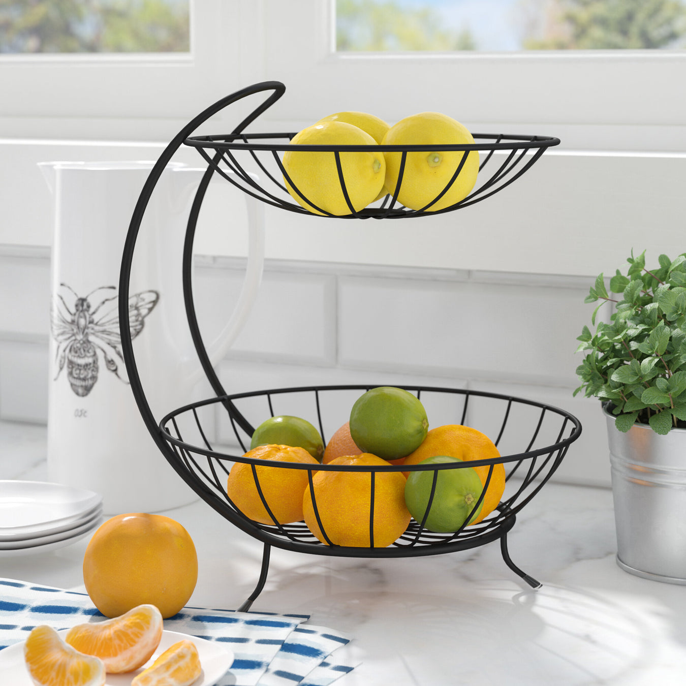 Adunnis Fruit Bowls & Stands