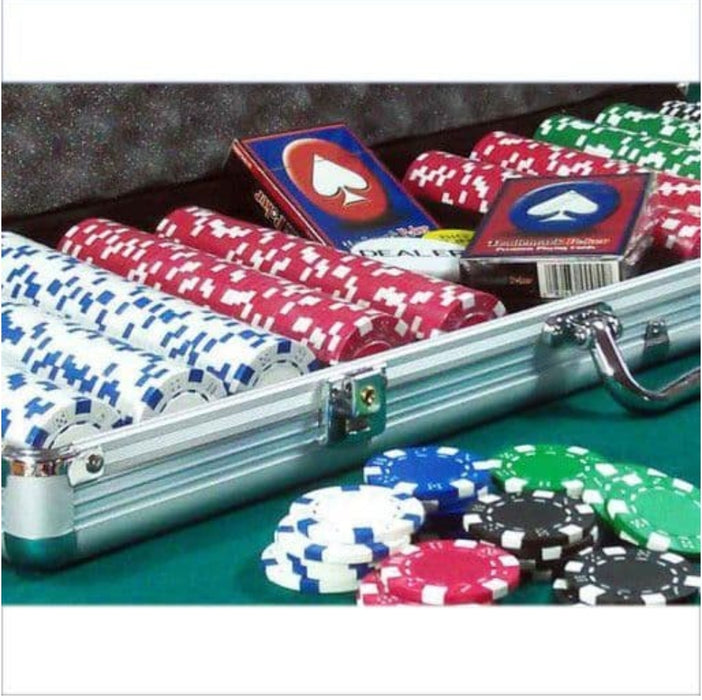 Professional Poker Set w/Silver Case