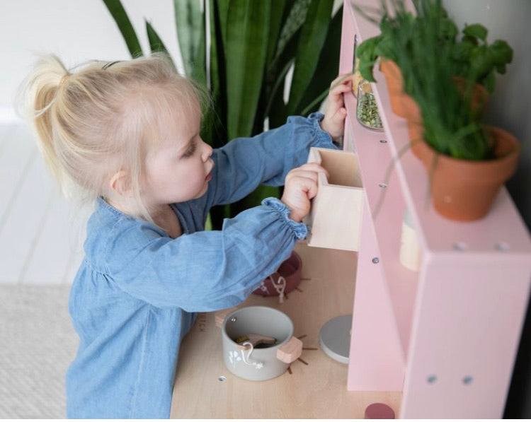 Classic Toy kitchen pink